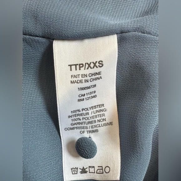 DYNAMITE Women’s High Necked Blouse With Butterfly Sleeves - Picture 6 of 6